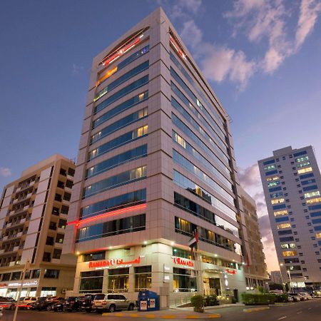 Hotel Ramada Downtown Abu Dhabi Exterior foto